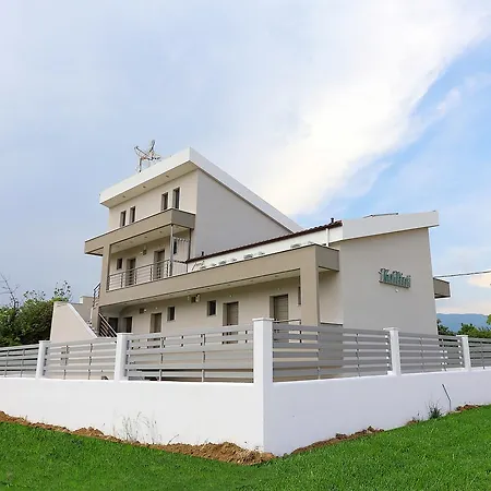Kallini Aparthotel
