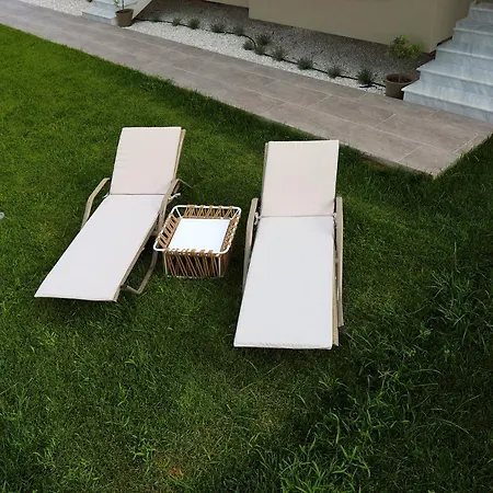 Aparthotel Kallini *